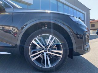 AUDI Q5 SPB 40 TDI quattro S tronic Business Advanced