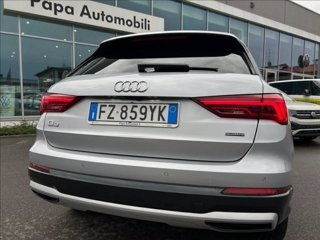 AUDI Q3 40 TDI quattro S tronic Business Advanced