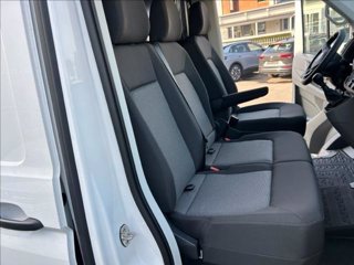 VOLKSWAGEN Crafter 35 2.0 TDI 140CV PM-TA Furgone Business