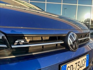 VOLKSWAGEN Polo 1.0 TSI R-Line