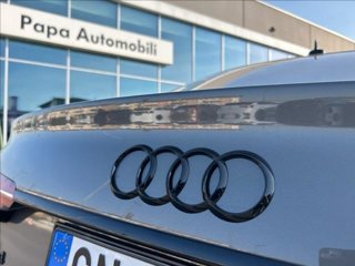 AUDI A4 35 TDI/163 CV S tronic S line edition