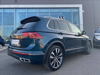 VOLKSWAGEN Tiguan 2.0 TDI 150 CV SCR DSG R-Line