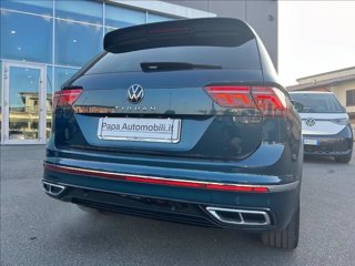 VOLKSWAGEN Tiguan 2.0 TDI 150 CV SCR DSG R-Line