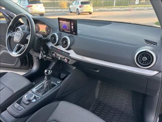 AUDI Q2 35 TFSI S tronic Business Plus