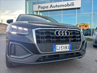 AUDI Q2 35 TFSI S tronic Business Plus