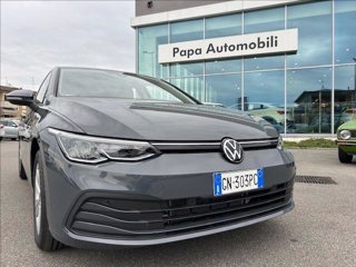 VOLKSWAGEN Golf 1.0 eTSI EVO DSG Life