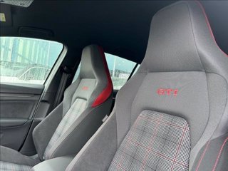 VOLKSWAGEN Golf 2.0 TSI GTI Ultimate