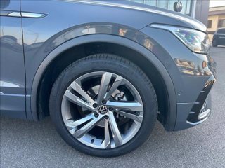 VOLKSWAGEN Tiguan 2.0 TDI 150 CV SCR DSG R-Line