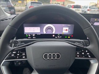 AUDI Q3 e-hybrid 200 kW S tronic Business Advanced
