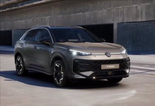 VOLKSWAGEN T-Roc 1.5 eTSI ACT 150 CV DSG R-Line