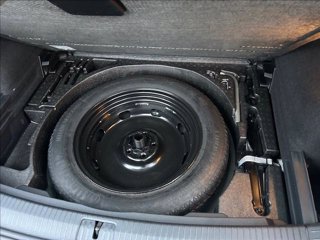 VOLKSWAGEN Tiguan 2.0 TDI SCR DSG Business BlueMotion Technology