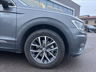 VOLKSWAGEN Tiguan 2.0 TDI SCR DSG Business BlueMotion Technology