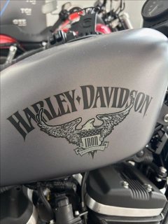 HARLEY DAVIDSON 883 IRON HARLEY DAVIDSON 883 IRON