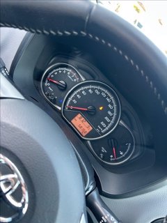 TOYOTA Yaris 1.0 5 porte Active