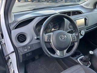 TOYOTA Yaris 1.0 5 porte Active