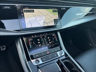 AUDI Q8 50 TDI 286 CV quattro tiptronic Sport